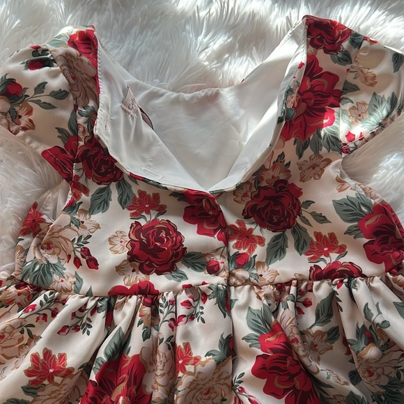 Dress - Picture 6 of 11